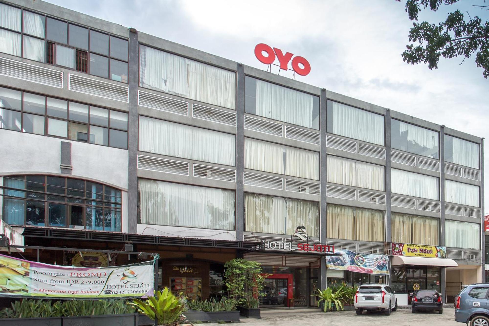 Oyo 663 Hotel Sejati Μπαλικπαπάν Εξωτερικό φωτογραφία