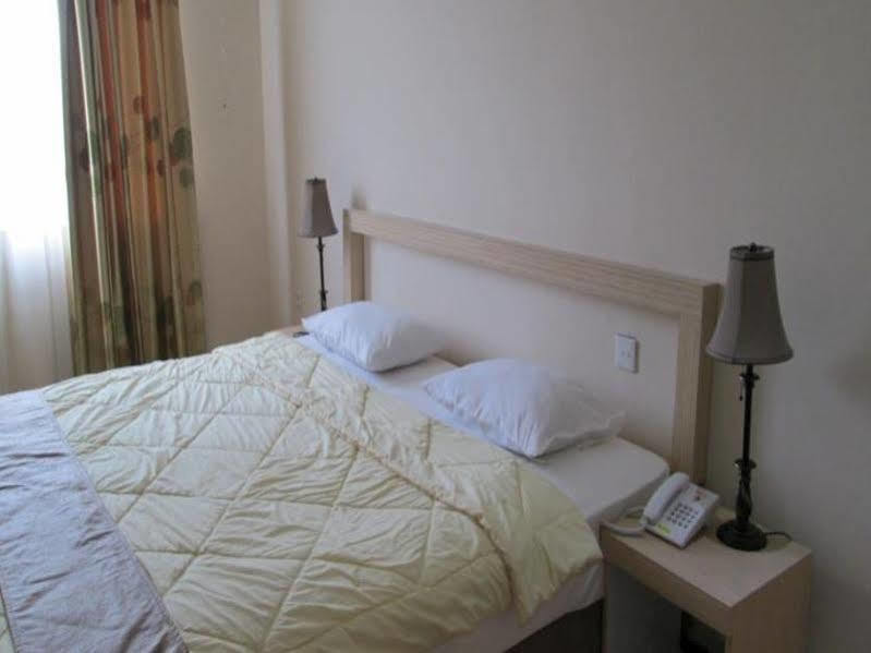Oyo 663 Hotel Sejati Μπαλικπαπάν Εξωτερικό φωτογραφία